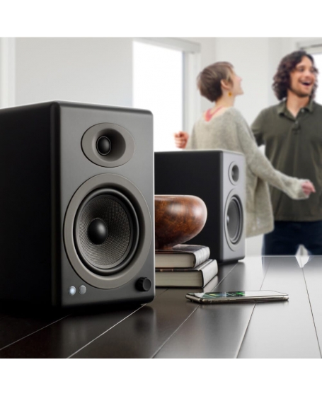 Audioengine A5+ Wireless Powered Speakers