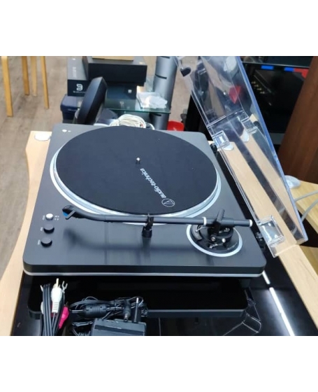 Audio Technica AT-LP70XBT Fully Automatic Wireless Belt-Drive Turntable (PL)