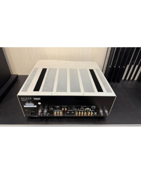 Anthem STR Integrated Amplifier Crafted in Canada  (PL)