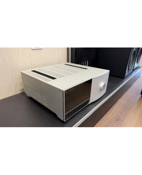 Anthem STR Integrated Amplifier Crafted in Canada  (PL)