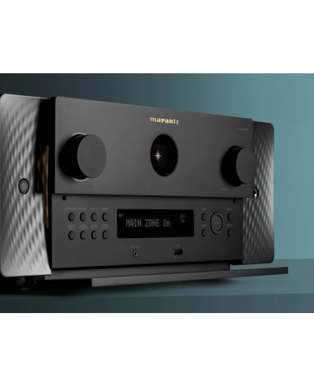 Marantz AV 30 Pre-Amplifier/Processor Made in Japan