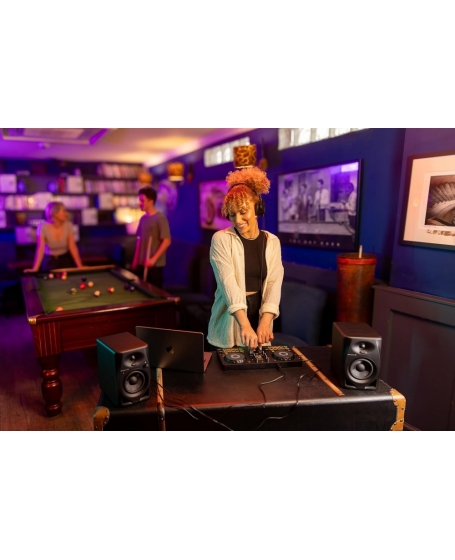 Pioneer Alpha Theta DDJ-FLX2 Compact 2-Channel DJ Controller