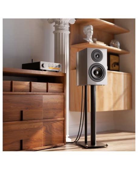 Wharfedale Diamond 12.2i Bookshelf Speaker