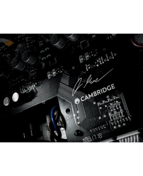 Cambridge Audio Edge A Integrated Amplifier
