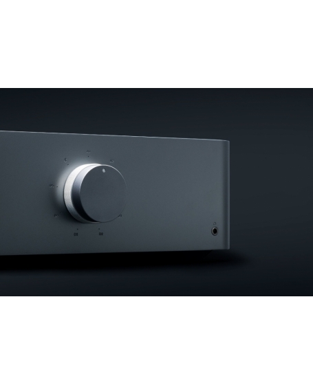 Cambridge Audio Edge A Integrated Amplifier