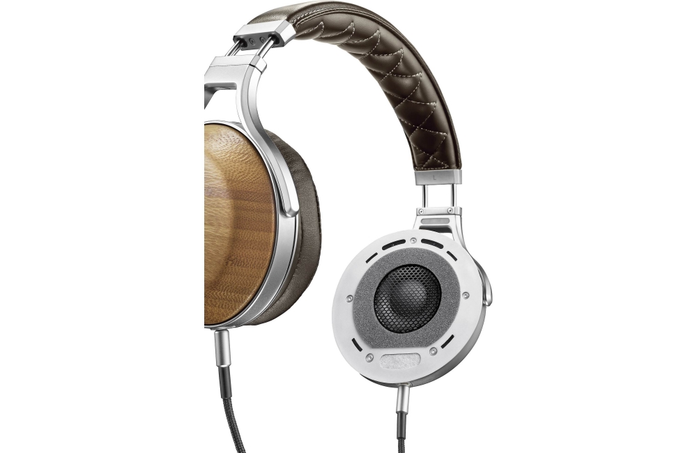 Denon AHD9200 Bamboo OverEar Premium Headphones