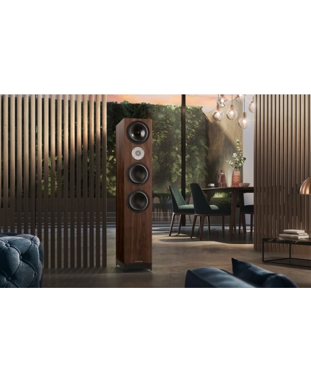 Spendor D9.2 Floorstanding Speaker Made In UK