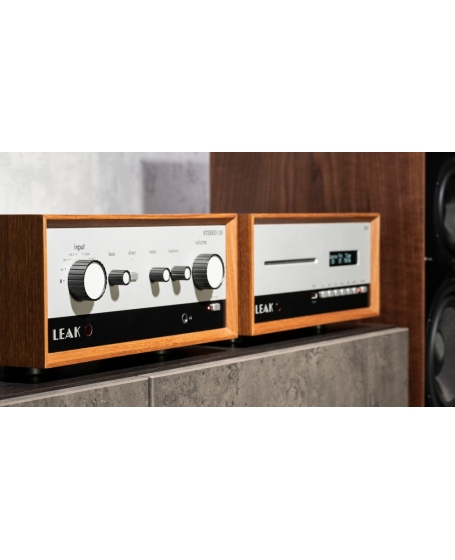 Leak Stereo 130 Integrated Amplifier + Leak CDT CD Player (Walnut)