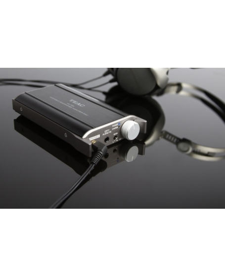 TEAC HA-P50 Portable Headphone Amplifier with USB DAC (Opened Box New)