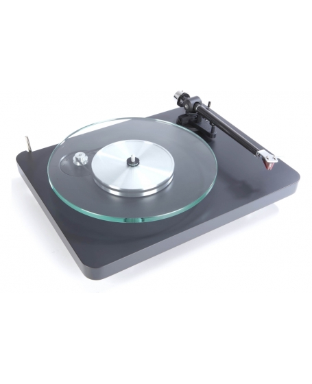 NAD C 588 Turntable