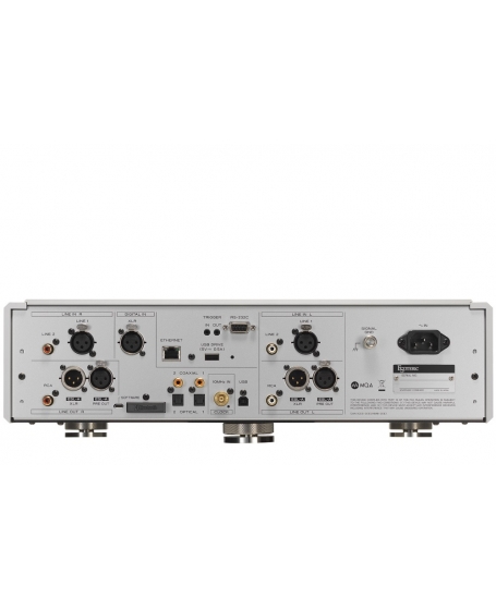 Esoteric N-05XD Network DAC / Preamplifier Made In Japan