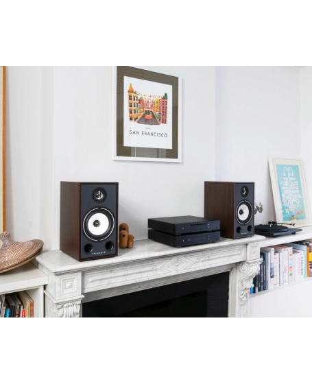 Triangle Borea BR03 Bookshelf Speaker (DU)