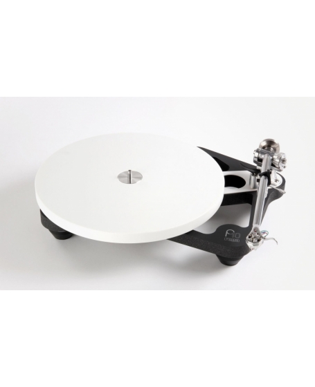 Rega Planar 10 Turntable With PL10 PSU Made In England ( Without Cartridge)