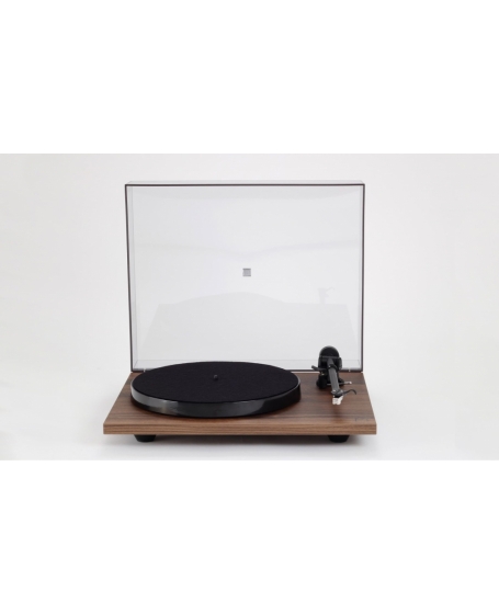 Rega Planar 1 Turntable Made In England (Walnut)