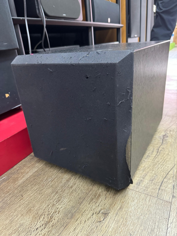 Earthquake Supernova 10'' Powered Subwoofer (PL)