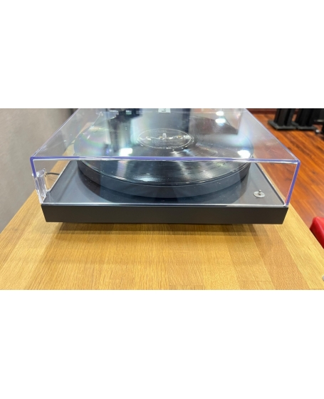 Pro-Ject Debut Pro Turntable (PL)