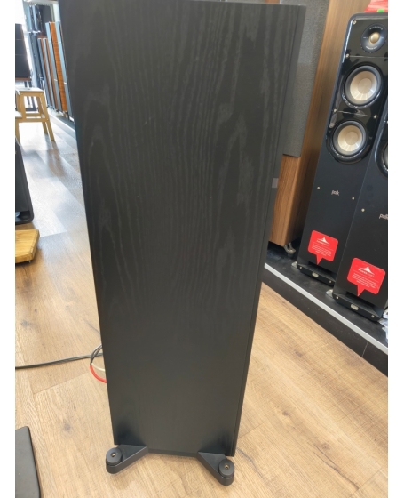 KEF Q700 Floorstanding Speaker with Grille (PL)