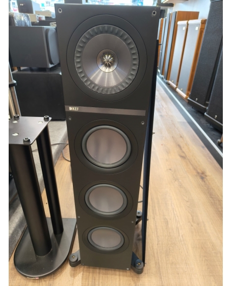 KEF Q700 Floorstanding Speaker with Grille (PL)