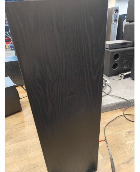 KEF Q700 Floorstanding Speaker with Grille (PL)