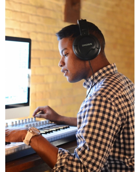 Koss UR20 WB Over Ear Headphones